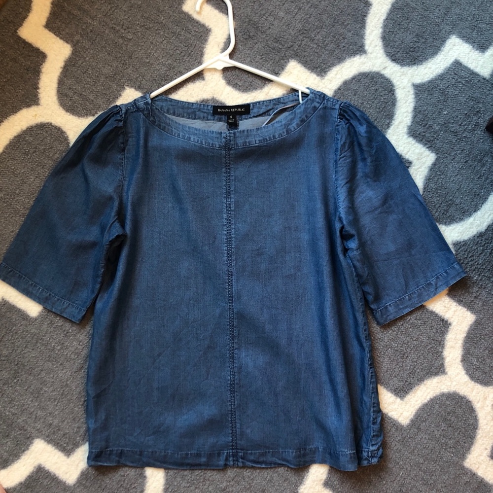 Banana Republic Chambray Shirt Size S